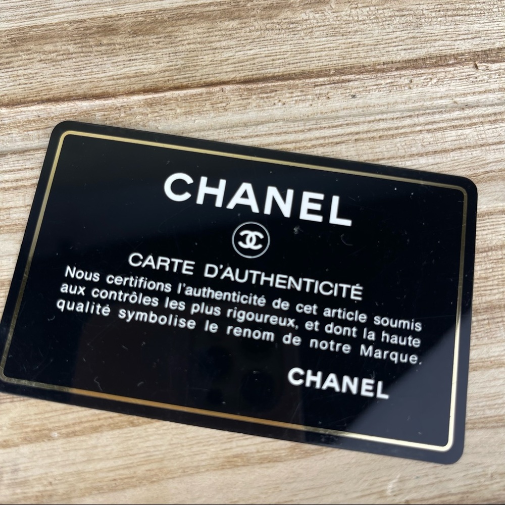 Chanel Woden CC Caviar White Bag - Picture 9 of 16